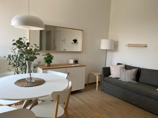 Puccini Apartment โมดินา ภายนอก รูปภาพ